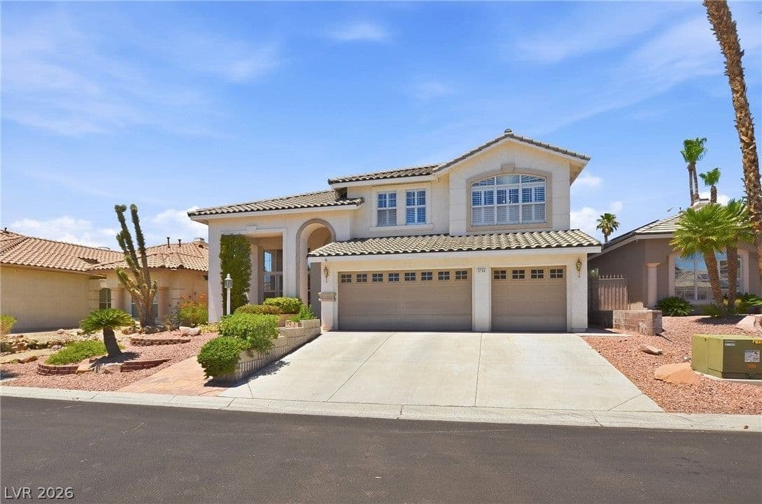 3755 Broadmead Street photo 5