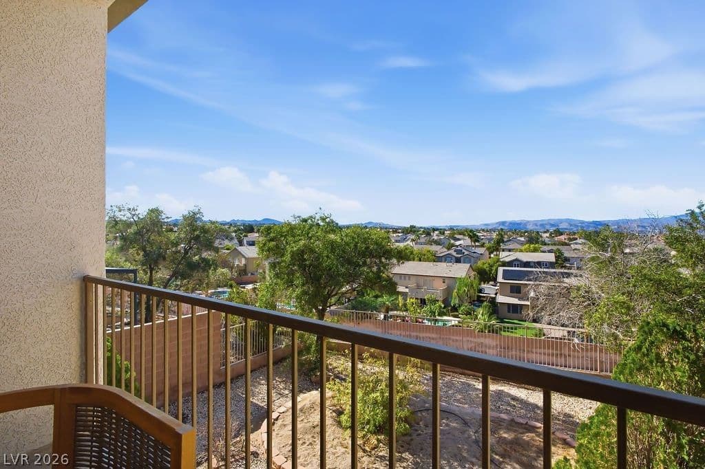2443 Kaymin Ridge Road photo 4