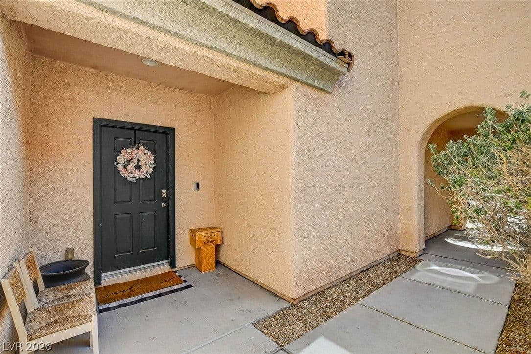 2672 Strichen Avenue photo 5