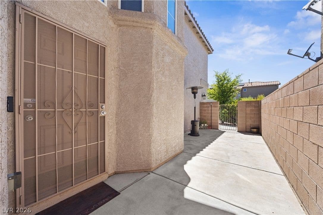 8148 Tilkuni Drive photo 4
