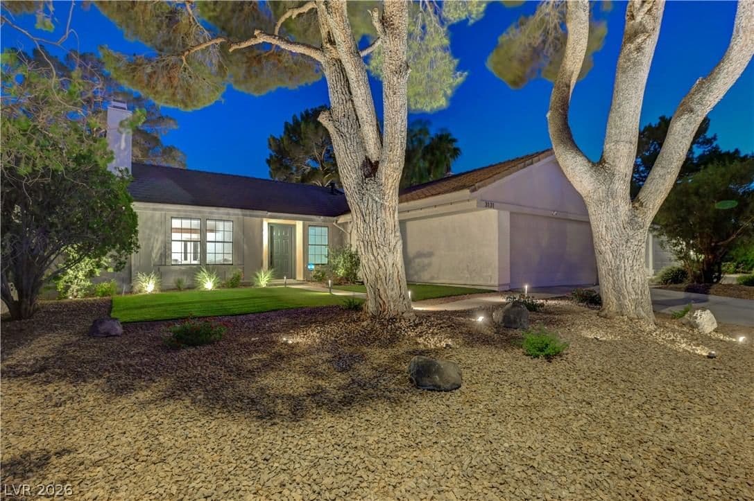 3131 White Rose Way photo 4