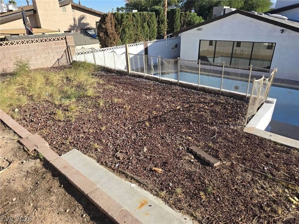 3480 Hacienda Avenue photo 2