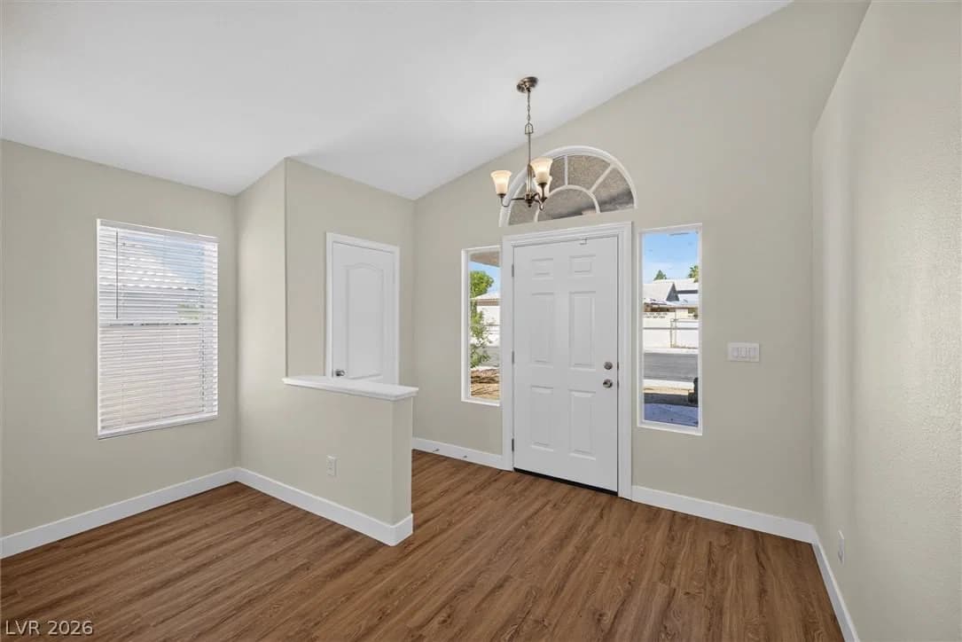 5916 Ivy Trellis Street photo 5