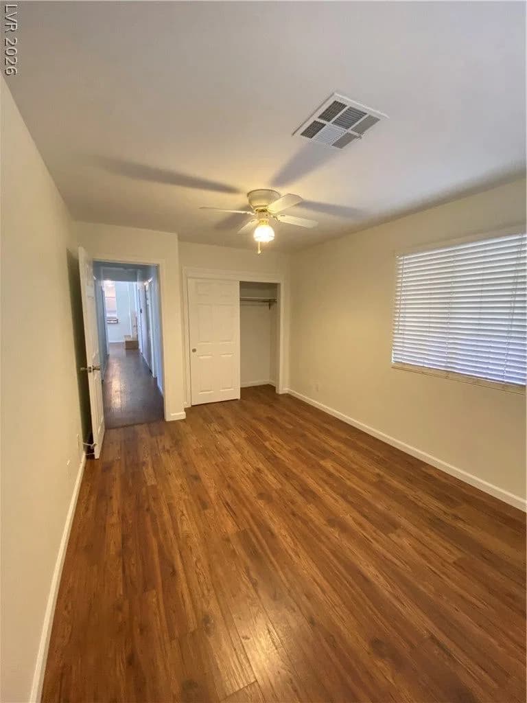 2456 Silver Sunrise Lane photo 3