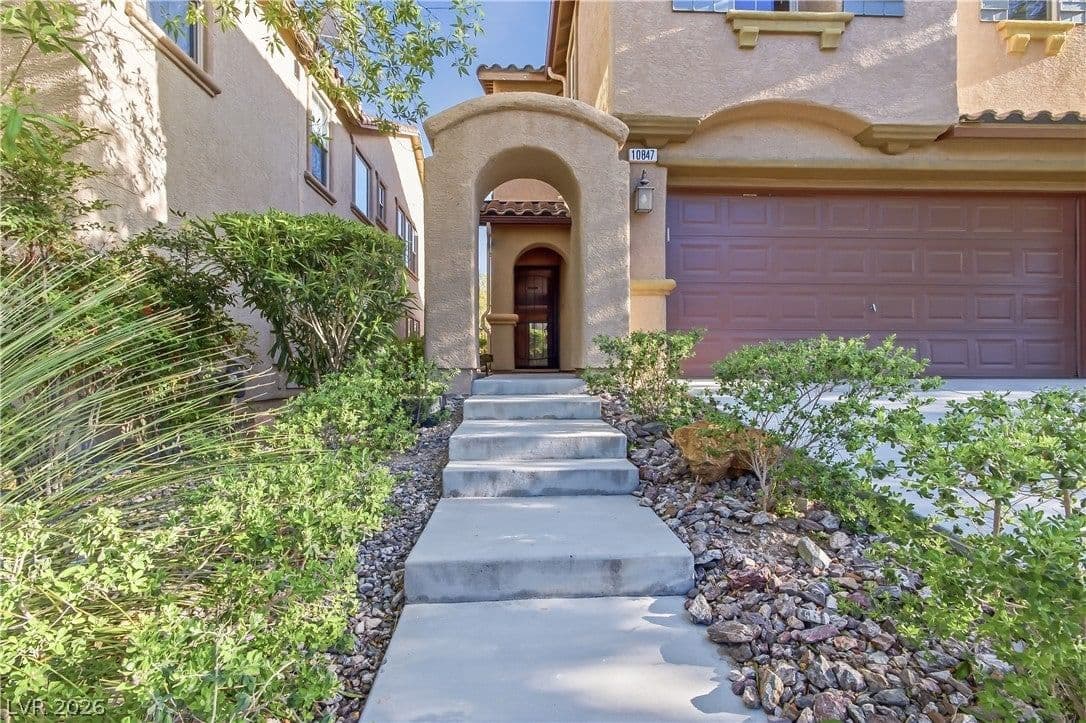 10847 Iona Island Avenue photo 3