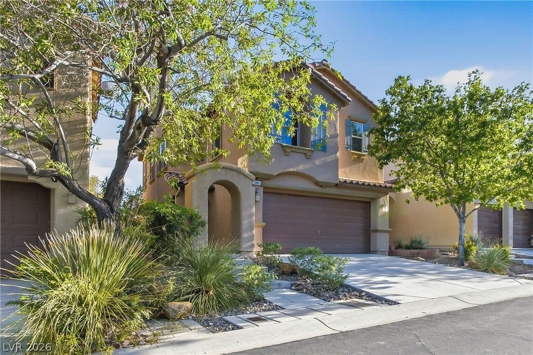 10847 Iona Island Avenue photo 2