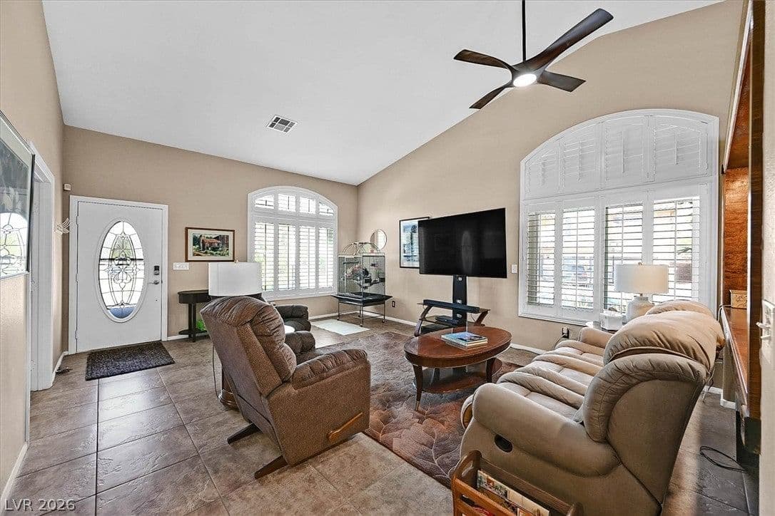 2549 Misty Olive Avenue photo 4