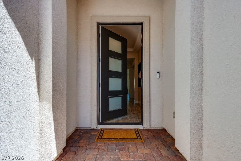 85 Crimson Stone Court photo 5