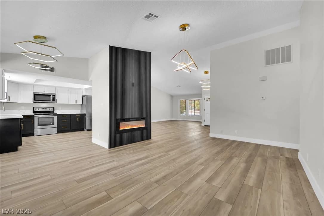 5470 Abbington Street photo 5