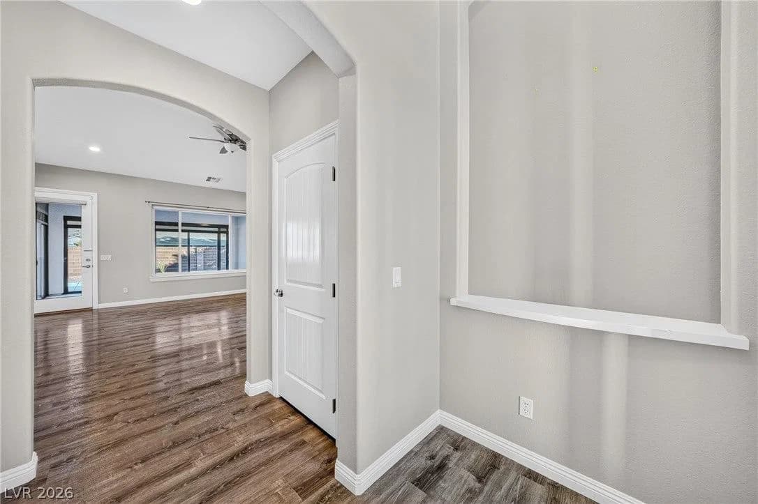 5131 Balhurst Court photo 2