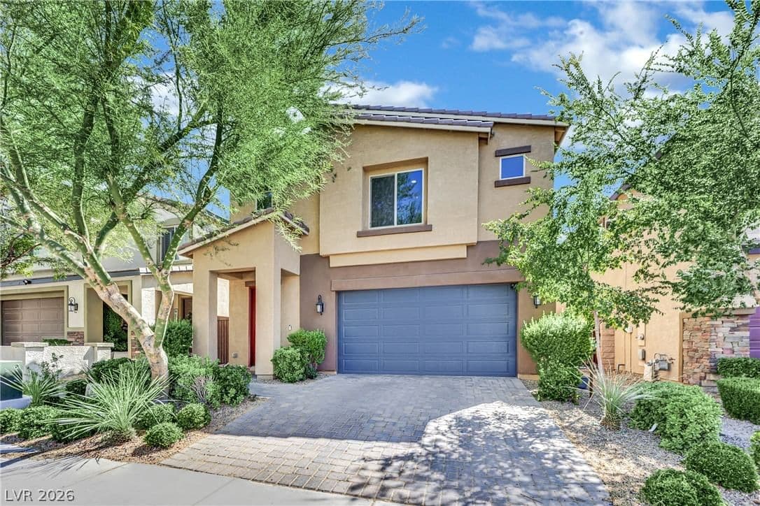 2241 MUNDARE Drive photo 2