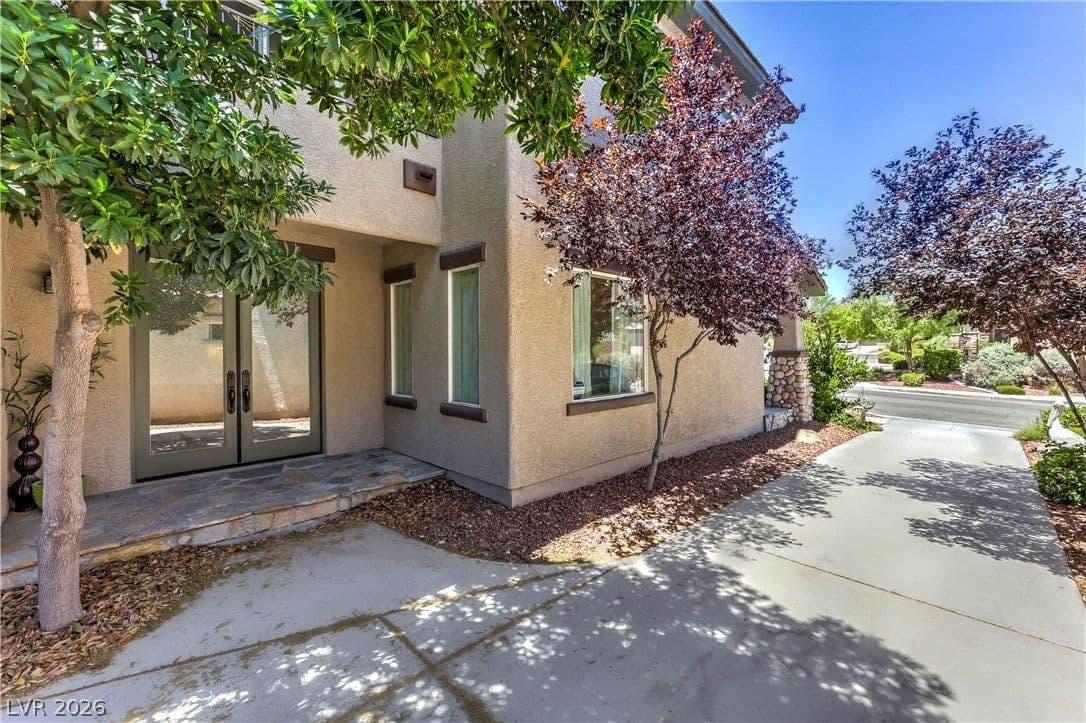 10489 Rusty Railroad Avenue photo 4