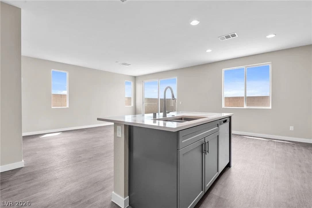 10513 Tranquil Cove Court photo 5
