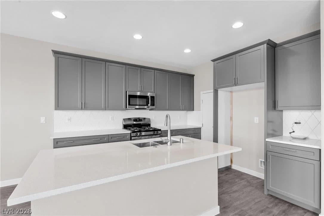 10513 Tranquil Cove Court