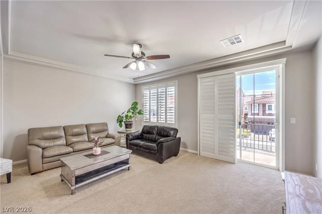 6042 Crown Palms Avenue photo 4