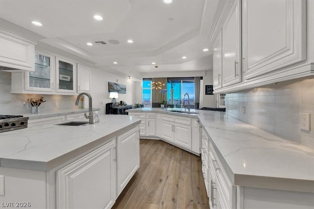 9101 Alta Drive