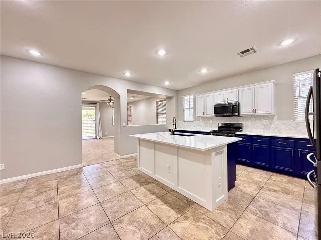 9927 Ridgemill Street photo 3