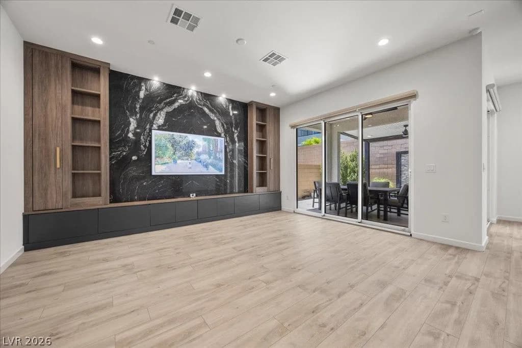 8971 Coastal Oaks Street photo 2