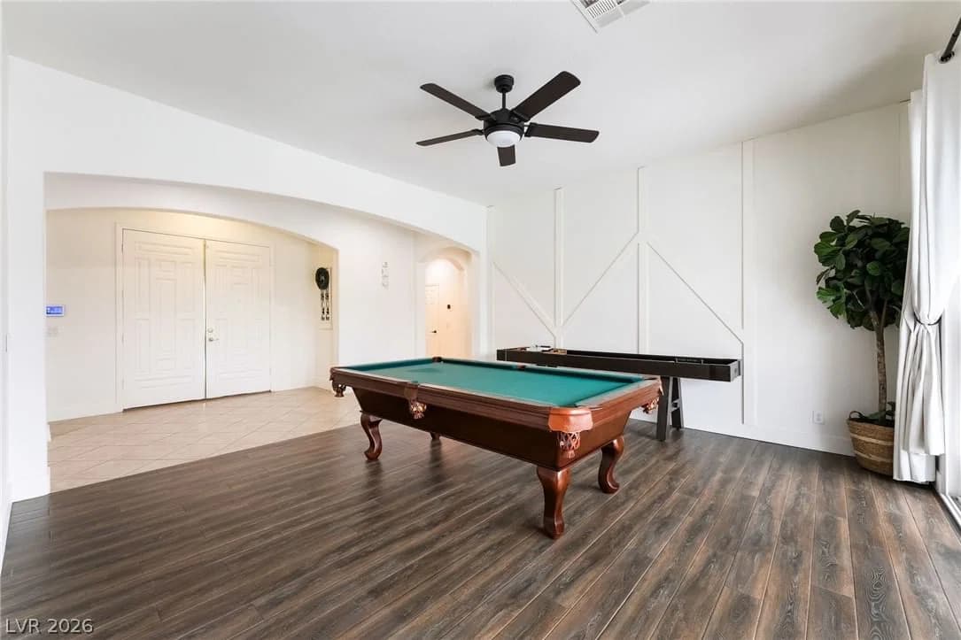 8101 Mountain Forest Court photo 5