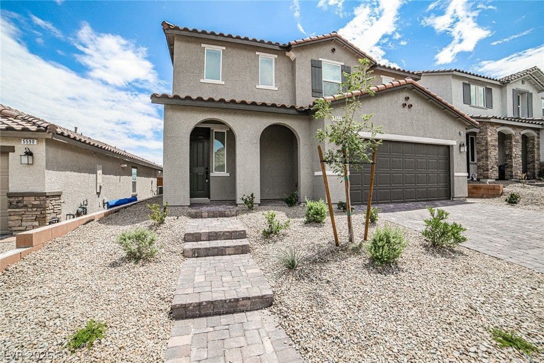 5620 Hill Spire Street photo 4