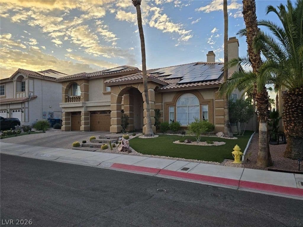 8728 Castle Hill Avenue photo 2