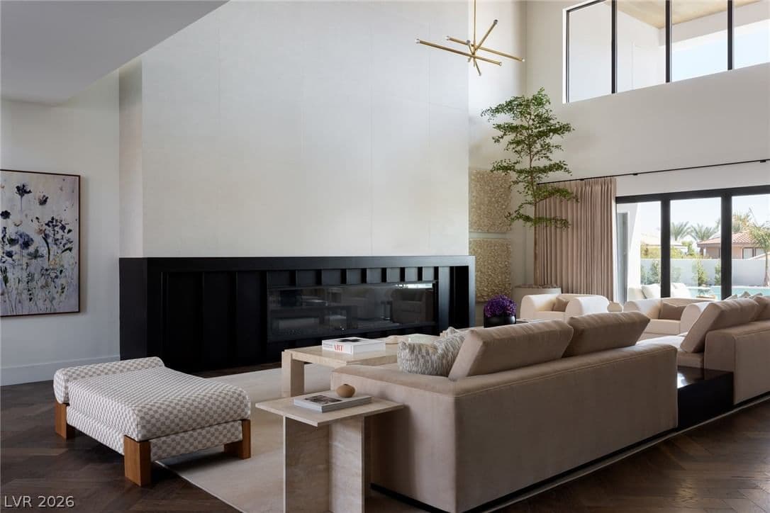 5086 Scenic Ridge Drive photo 3