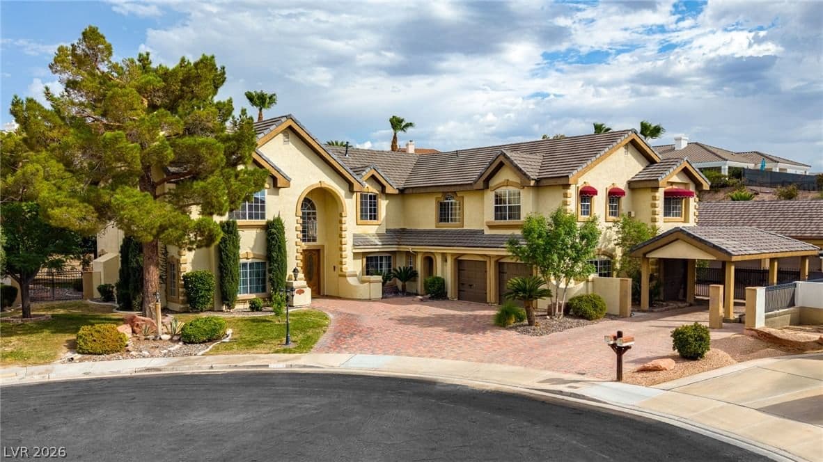1101 Iolite Court