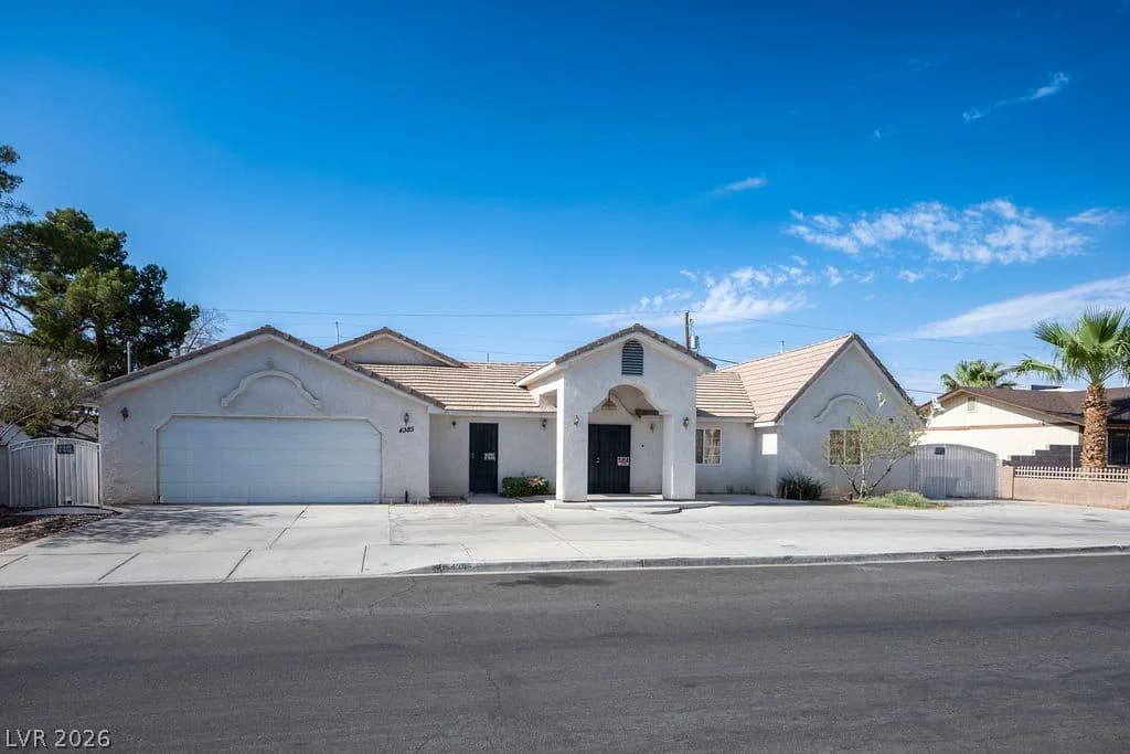 4385 Welter Avenue