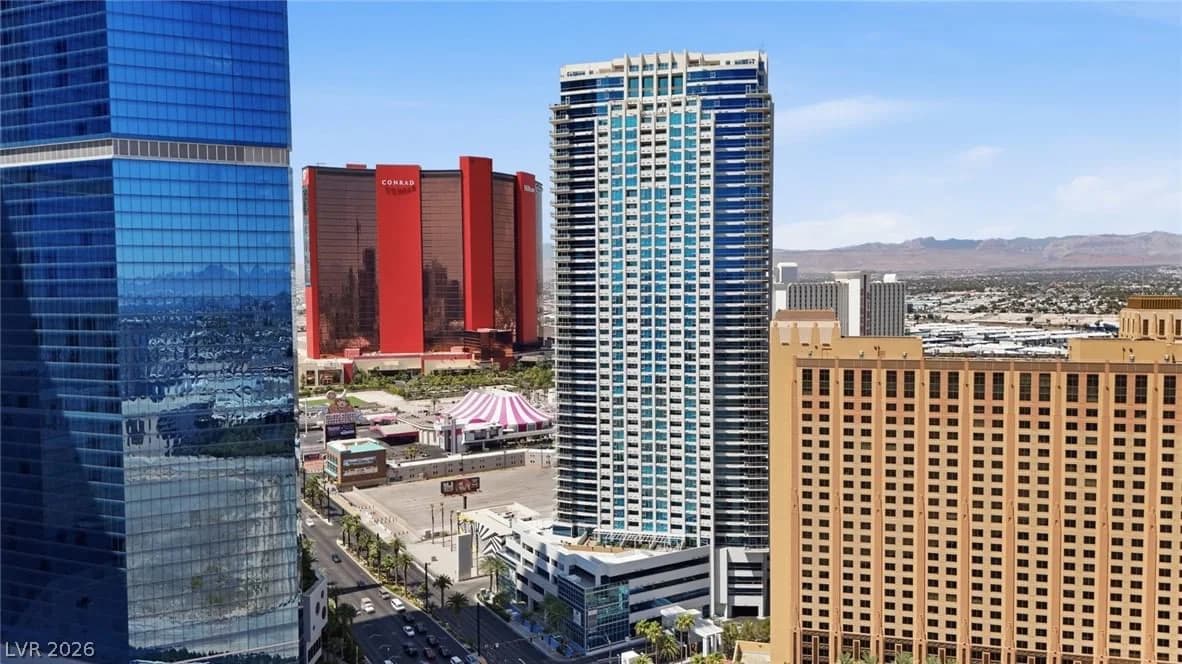 2700 Las Vegas Boulevard photo 2