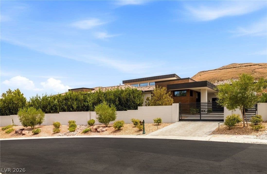 69 Olympia Canyon Way