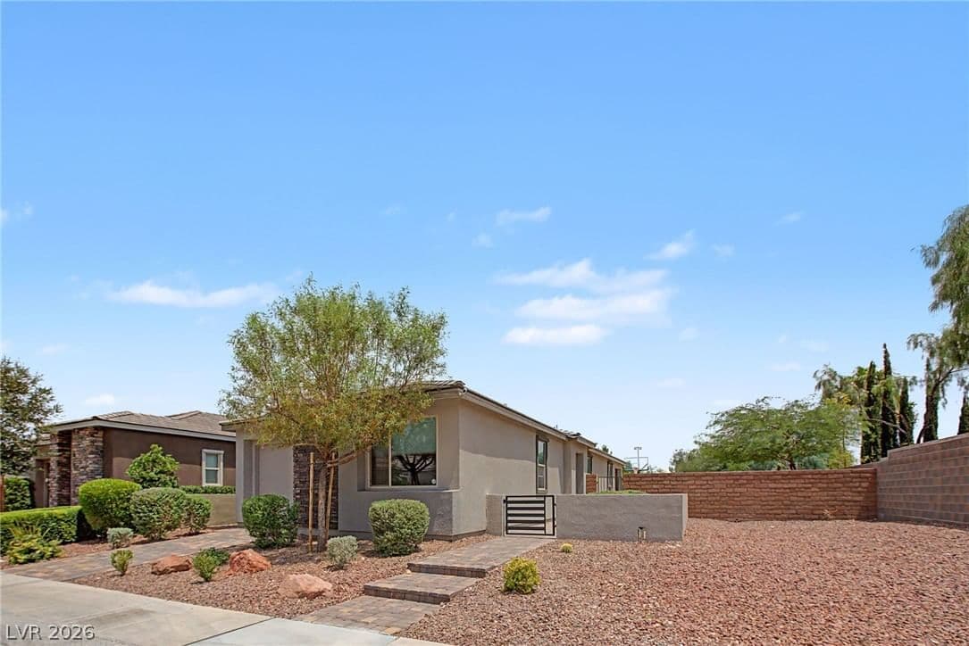 4196 Peaceful Meadow Street photo 3