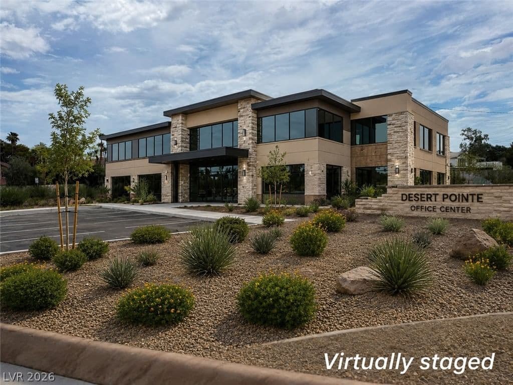 5825 Desert Inn Road photo 5