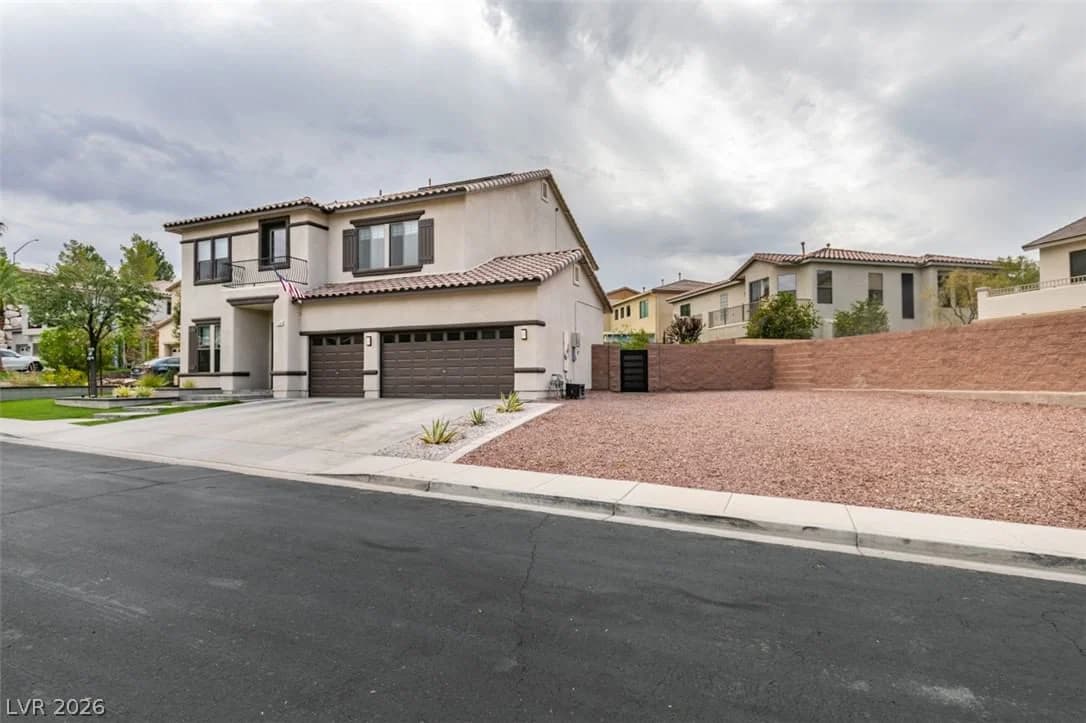 1138 Jerez Court photo 3