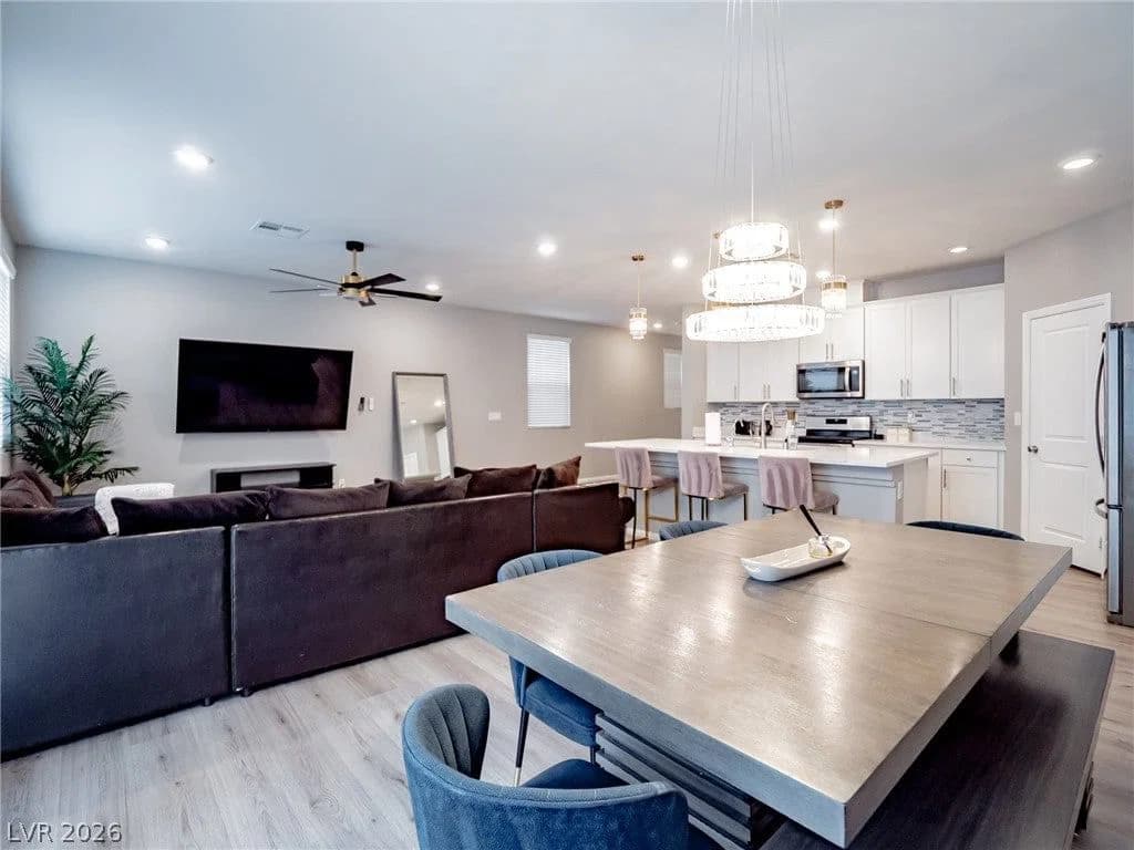 7746 Alder Landing Street photo 3
