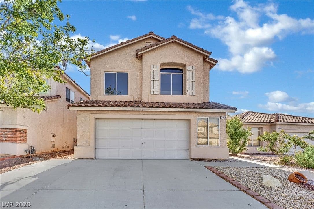 5823 Golden Wing Street photo 2