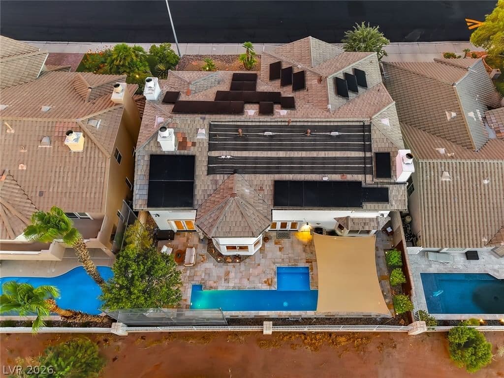 2438 Tour Edition Drive photo 2