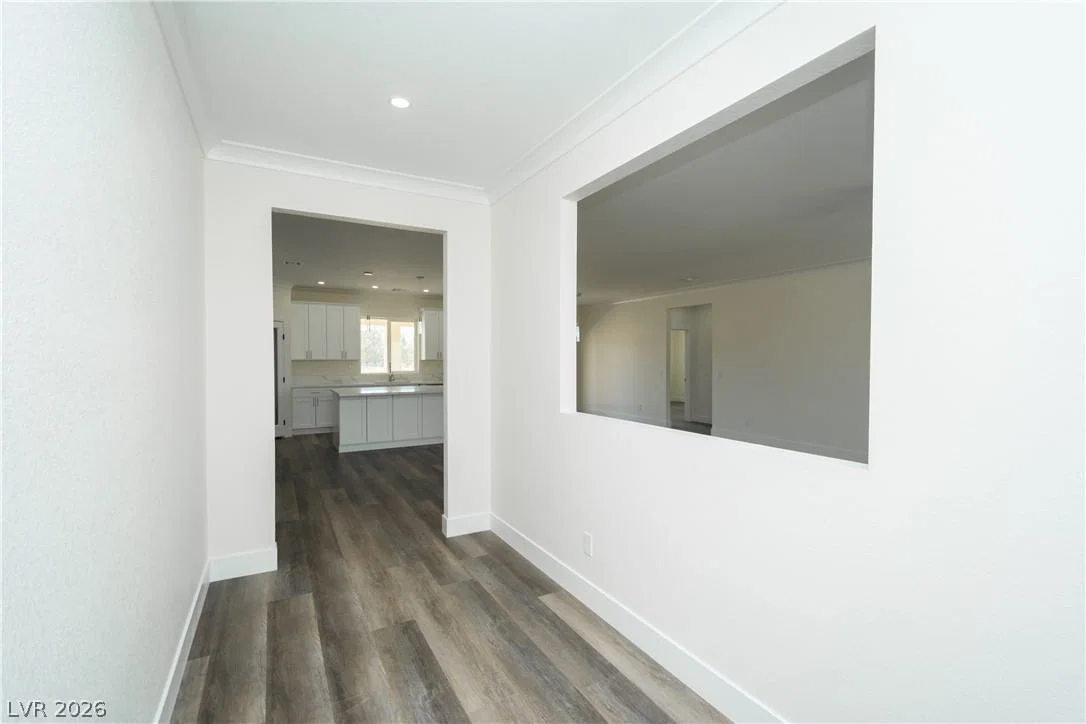 1351 Huckleberry Street photo 5
