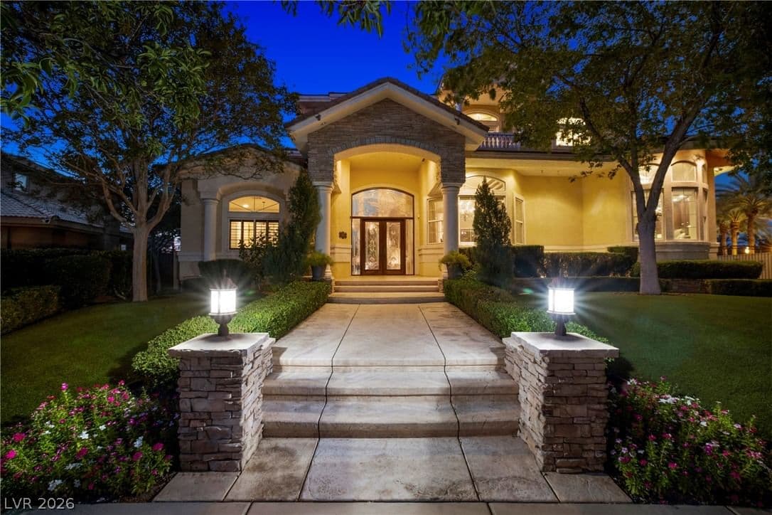 2276 Candlestick Avenue photo 3