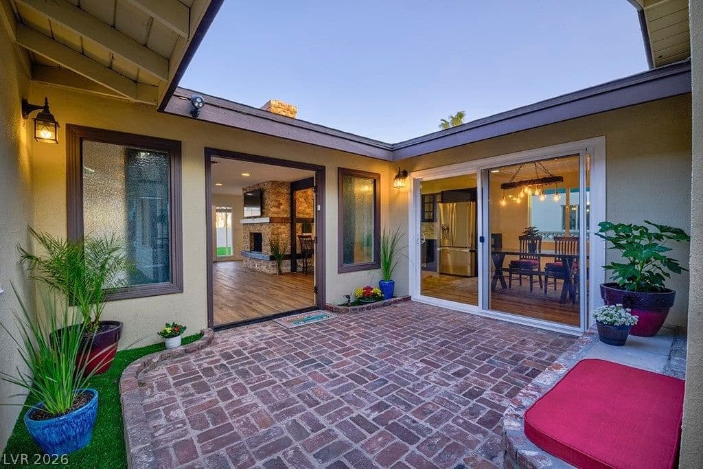 1905 16th Street photo 4