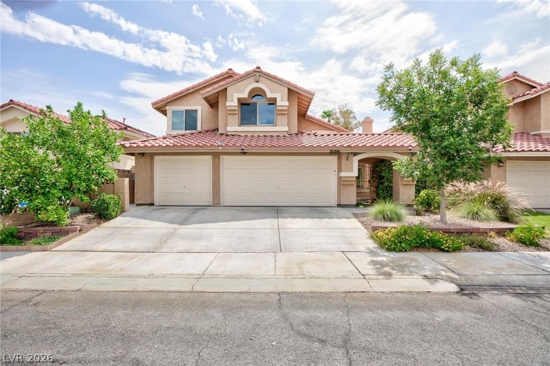 2912 Moonlight Bay Lane