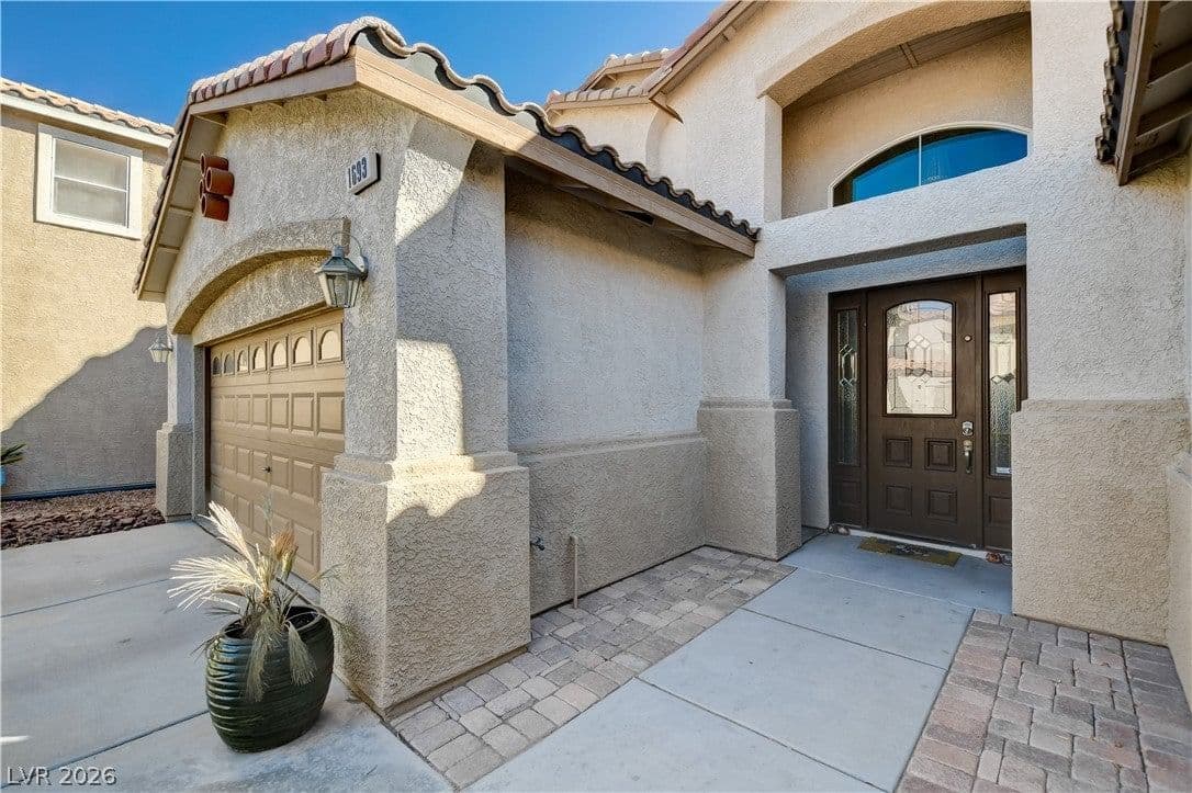 1693 Ravanusa Drive photo 4
