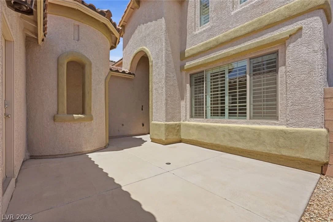 9952 Madison Walk Avenue photo 4