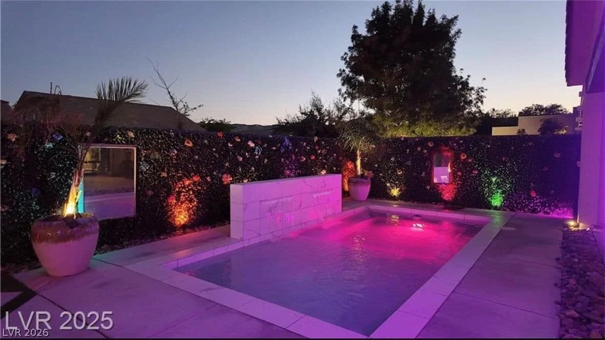 9239 Beltana Court photo 3