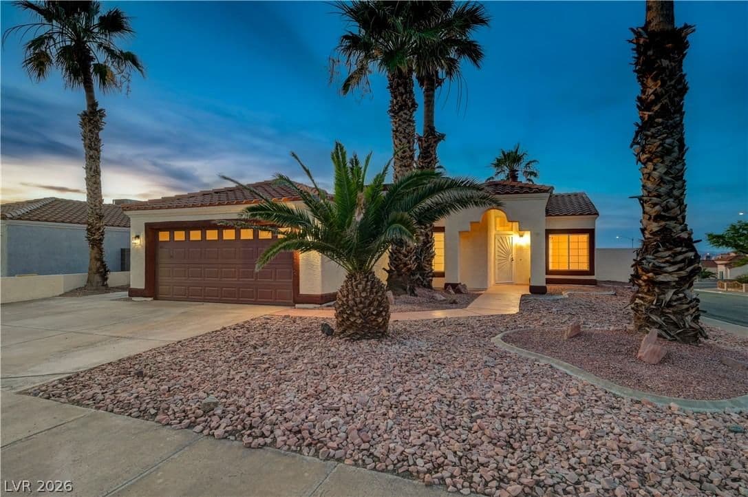 400 Breeze Way