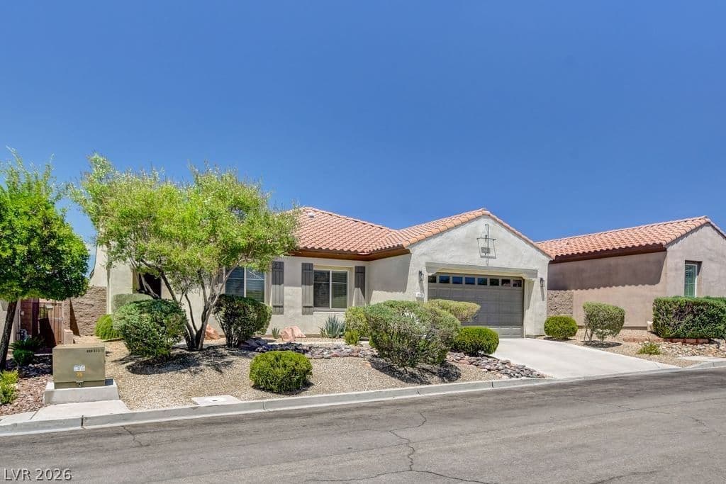 2756 Leys Burnett Avenue photo 3