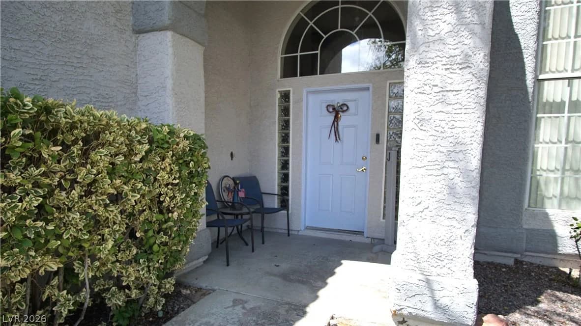 7789 Brook Valley Drive photo 3