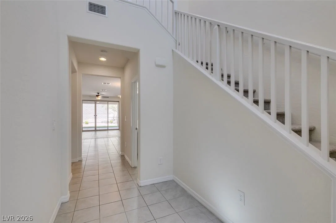 135 Berneri Drive photo 3