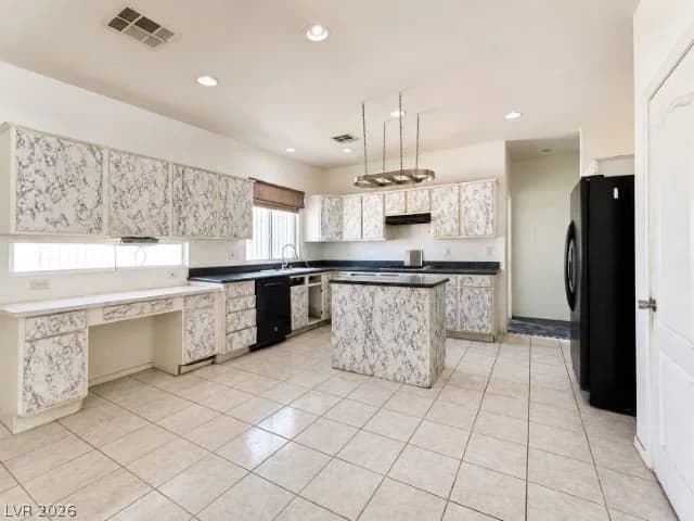 268 Daisy Gold Court photo 5
