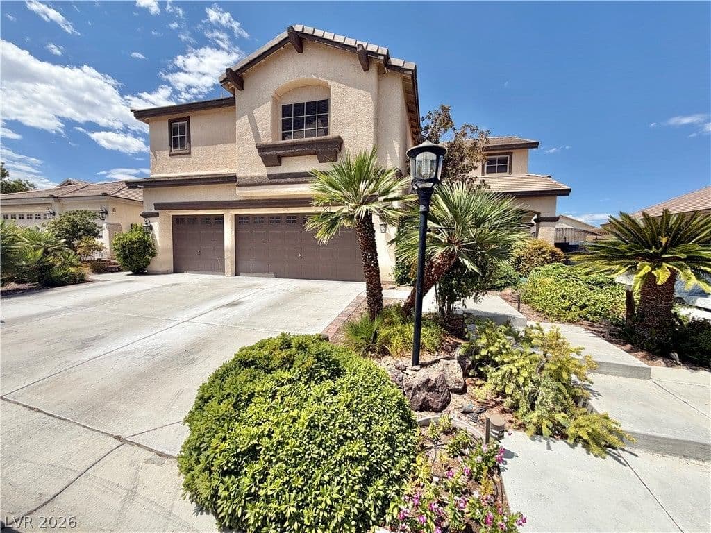 8832 Egyptian Avenue photo 2