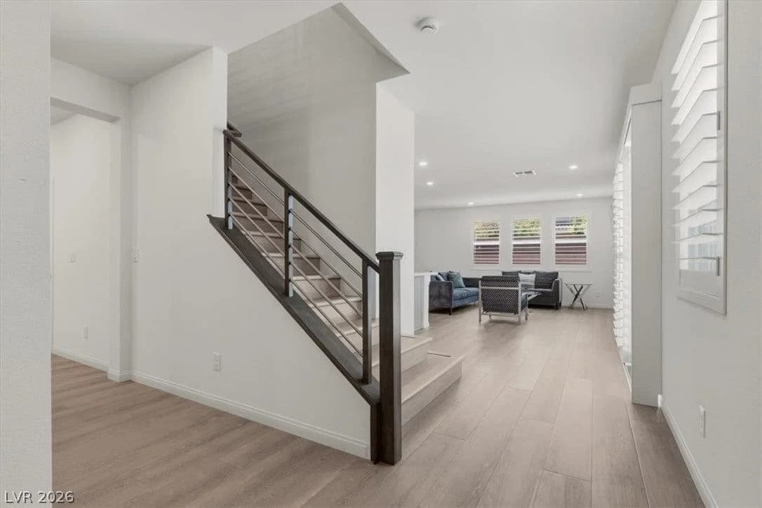 9105 Nostrand Avenue photo 3